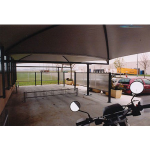 https://www.techni-contact.ovh/ressources/images/produits/merchandising/abri-pour-motos-6823544-1.jpg - Conçu pour les motos, scooters et vélos