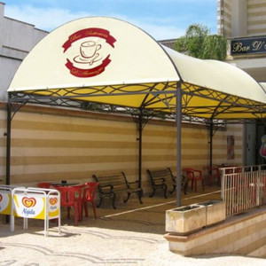 https://www.techni-contact.ovh/ressources/images/produits/merchandising/abri-terrasse-tunnel-1955613-1.jpg - Surface de 9 à 25m²