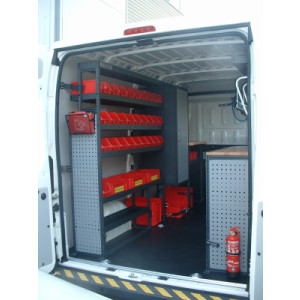 https://www.techni-contact.ovh/ressources/images/produits/merchandising/amenagement-et-etageres-pour-fourgon-citroen-jumper-6218652-1.jpg - Aménagements modulables et personnalisables