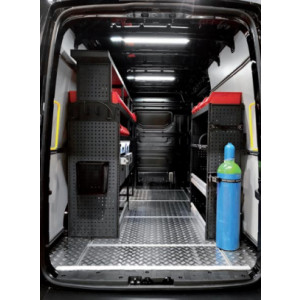 https://www.techni-contact.ovh/ressources/images/produits/merchandising/amenagement-interieur-pour-vehicule-11181885-1.jpg - Capacité de charge de 120 kg/étagère