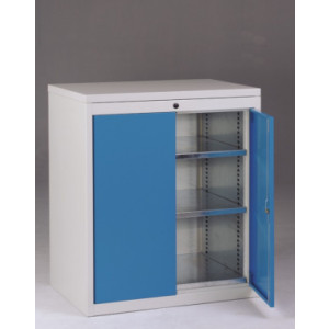 https://www.techni-contact.ovh/ressources/images/produits/merchandising/armoire-basse-2-portes-32512817-1.jpg - Plusieurs dimensions et configurations possibles