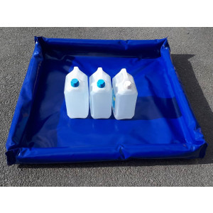 https://www.techni-contact.ovh/ressources/images/produits/merchandising/bac-de-retention-souple-et-pliable-78811461-1.jpg - Capacité de rétention : 100 litres