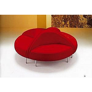 https://www.techni-contact.ovh/ressources/images/produits/merchandising/banquette-modulable-562591-1.jpg - Dimensions (l x p x h) : 120 * 85 * 73 cm