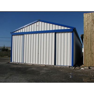 https://www.techni-contact.ovh/ressources/images/produits/merchandising/batiment-metallique-de-stockage-7827721-1.jpg - Portées : 5 à 18 m
