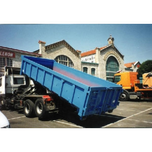 https://www.techni-contact.ovh/ressources/images/produits/merchandising/bennes-relevables-pour-camion-5734415-1.jpg - Volume (m3) : de 5,2 à 19,9