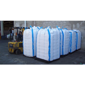https://www.techni-contact.ovh/ressources/images/produits/merchandising/big-bag-en-pp-tisse-7855425-1.jpg - Sac de 500 à 2000 kgs à usage unique en PP tissé