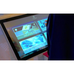 https://www.techni-contact.ovh/ressources/images/produits/merchandising/borne-self-service-pour-hotel-10904779-1.jpg - Ecran tactile 10 à 70 pouces