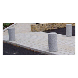https://www.techni-contact.ovh/ressources/images/produits/merchandising/bornes-granit-cylindre-15319901-1.jpg - Borne en granit