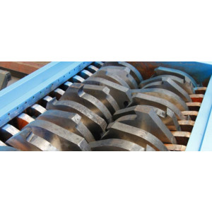 https://www.techni-contact.ovh/ressources/images/produits/merchandising/broyeur-a-cisaille-rotative-2-axes-3669386-1.jpg - Pré broyeur pour déchets industriels / collectivités - Débit horaire : 50 à 5000 kg / H