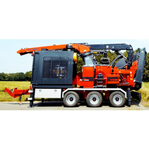 https://www.techni-contact.ovh/ressources/images/produits/merchandising/broyeur-a-plaquettes-europe-chippers-ec-1290-65242675-1.jpg - Broyeur à plaquettes automoteur