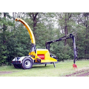 https://www.techni-contact.ovh/ressources/images/produits/merchandising/broyeur-a-prise-de-force-europe-chippers-c1060-pto-57257989-1.jpg - Broyeur à prise de force type déchiqueteuse