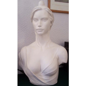 https://www.techni-contact.ovh/ressources/images/produits/merchandising/buste-marianne-9721618-1.jpg - Laetitia Casta