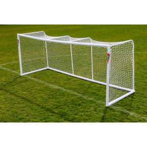 https://www.techni-contact.ovh/ressources/images/produits/merchandising/but-de-football-modulable-4-x-15-metre-3-x-15-metre-77445355-1.jpg - Matière : PVC - Dimensions: 4 x 1,5 m -