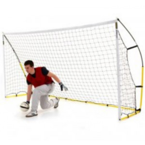 https://www.techni-contact.ovh/ressources/images/produits/merchandising/cage-poteau-de-mini-foot-16150309-1.jpg - Dimensions cage : 3,7 x 1,8 m