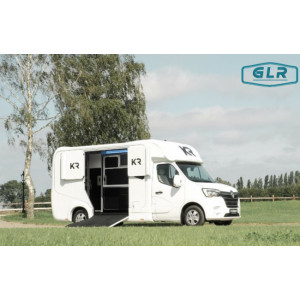 https://www.techni-contact.ovh/ressources/images/produits/merchandising/camion-pour-chevaux-5-places-54751935-1.jpg - Camion pour le transport des chevaux, permis B