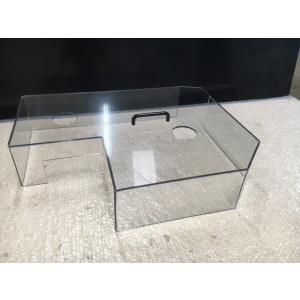 https://www.techni-contact.ovh/ressources/images/produits/merchandising/carter-de-protection-en-polycarbonate-pour-machine-4563271-1.jpg - Capot de protection polycarbonate