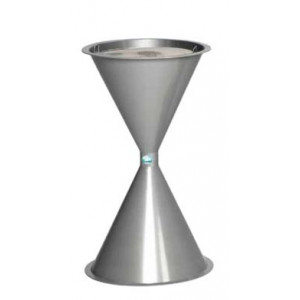 https://www.techni-contact.ovh/ressources/images/produits/merchandising/cendrier-sur-pied-en-plastique-73315285-1.jpg - Hauteur : 722 mm - Plastique recyclable - A poser au sol