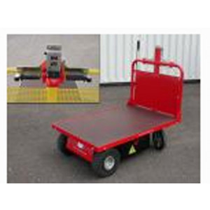 https://www.techni-contact.ovh/ressources/images/produits/merchandising/chariot-de-manutention-motorise-8712027-1.jpg - Charge maximum : 600 kg