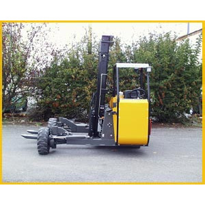 https://www.techni-contact.ovh/ressources/images/produits/merchandising/chariot-embarque-transversal-10966404-1.jpg - Capacité 3750 kg - 45CV