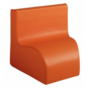 https://www.techni-contact.ovh/ressources/images/produits/merchandising/chauffeuse-d-angle-30-9878340-1.jpg - Revêtement tissu PVC lavable - Angle 30° - Hauteur d'assise : 17 à 40 cm