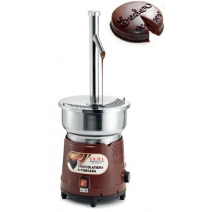 https://www.techni-contact.ovh/ressources/images/produits/merchandising/chocolatiere-hotel-8729859-1.jpg - Capacité : 6.6 L - 1000 W - Prépare et maintien au chaud