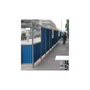 https://www.techni-contact.ovh/ressources/images/produits/merchandising/cloture-mobile-semi-grillagees-2x2-metres-11122684-1.jpg - Clôtures mobiles - 2x2 bardées et semi-grillagées