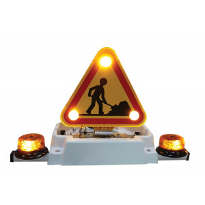 https://www.techni-contact.ovh/ressources/images/produits/merchandising/combine-de-signalisation-lumineux-led-7607227-1.jpg - Tri-flash avec relevage électrique et 2 gyrophares