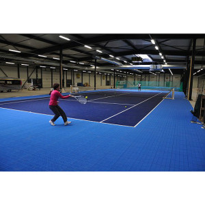 https://www.techni-contact.ovh/ressources/images/produits/merchandising/dalle-de-revetement-sol-terrains-tennis-7087219-1.jpg - Dimensions (L x h) : 5832 x (33 x 33) cm - Surface : 648 m²