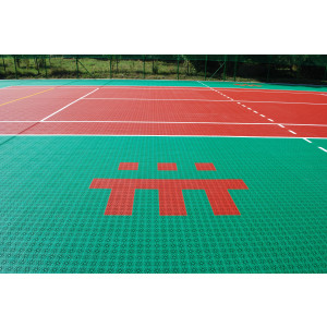 https://www.techni-contact.ovh/ressources/images/produits/merchandising/dalles-pvc-pour-terrain-de-tennis-exterieur-12783497-1.jpg - Taille d'une dalle : 300 x 300 cm