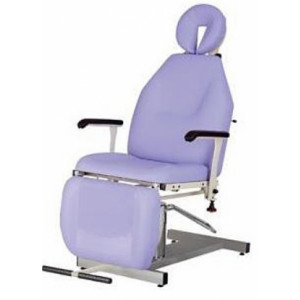 https://www.techni-contact.ovh/ressources/images/produits/merchandising/fauteuil-orl-a-hauteur-variable-6449481-1.jpg - Capacité de charge : 130 Kg- Largeur : 550 mm.