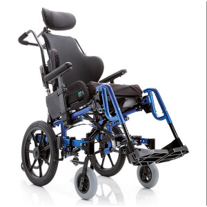 https://www.techni-contact.ovh/ressources/images/produits/merchandising/fauteuil-roulant-confort-8637499-1.jpg - Confort optimal – Plusieurs modèles disponibles