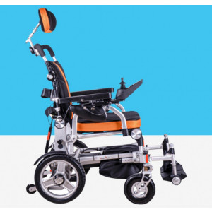 https://www.techni-contact.ovh/ressources/images/produits/merchandising/fauteuil-roulant-electrique-pliable-74811161-1.jpg - Autonomie : 18 km-Poids maxi supporté : 150 kg