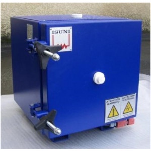 https://www.techni-contact.ovh/ressources/images/produits/merchandising/four-ceramique-frontal-electrique-12858940-1.jpg - Capacité (litres) : de 11 à 370