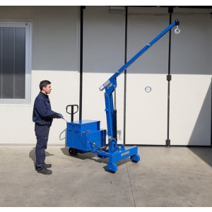https://www.techni-contact.ovh/ressources/images/produits/merchandising/grue-d-atelier-mobile-65133716-1.jpg - Capacité de charge maxi : 600 Kg