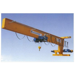 https://www.techni-contact.ovh/ressources/images/produits/merchandising/grue-velocipede-16130811-1.jpg - Capacité : jusqu'à 10 tonnes