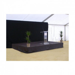 https://www.techni-contact.ovh/ressources/images/produits/merchandising/location-scene-pour-evenement-52736729-1.jpg - Dimension ( L x l ) : 4 m x 3 m