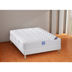 https://www.techni-contact.ovh/ressources/images/produits/merchandising/matelas-d-hotellerie-10894552-1.jpg - Dimensions : de 80 x 190 à 180 x 200 cm / Hauteur : 24 cm