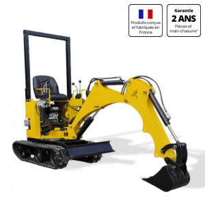 https://www.techni-contact.ovh/ressources/images/produits/merchandising/mini-pelle-9-5cv-92437757-1.jpg - Poids : 750kg - adaptée pour usage régulier particulier / semi pro.