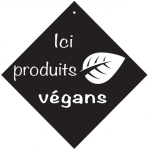 https://www.techni-contact.ovh/ressources/images/produits/merchandising/pancarte-a-ventouse-ici-produits-vegans-52594219-1.jpg - Format : 16 x 16 cm - PVC expansé noir 3 mm - Livré avec ventouse à crochet