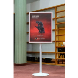 https://www.techni-contact.ovh/ressources/images/produits/merchandising/panneau-d-affichage-sur-pied-double-face-7763295-1.jpg - Double face - Format affiche : 80 x 60 cm - sur pied