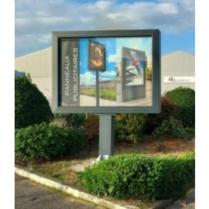 https://www.techni-contact.ovh/ressources/images/produits/merchandising/panneau-publicitaire-4m-sur-pied-affichage-statique-ou-deroulant-vertical-pour-2-a-5-affiches-format-portait-ou-paysage-27432127-1.jpg - Construction acier Galvanisé - Cadre en aluminium