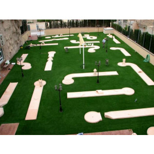 https://www.techni-contact.ovh/ressources/images/produits/merchandising/parcours-de-minigolf-12-pistes-3533854-1.jpg - 12 pistes - longueur pistes : 76 cm
