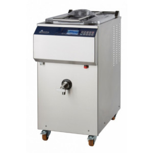 https://www.techni-contact.ovh/ressources/images/produits/merchandising/pasteurisateurs-a-glace-58247147-1.jpg - Capacité : 60-130 et 180 litres