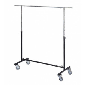 https://www.techni-contact.ovh/ressources/images/produits/merchandising/porte-vetements-autoportant-avec-roulettes-29442194-1.jpg - Longueur ajustable : 1200-2100 mm - Capacité de charge Max : 60/70 kg - Sur roulettes 