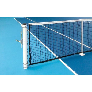 https://www.techni-contact.ovh/ressources/images/produits/merchandising/poteaux-de-tennis-carres-a-sceller-1213570-1.jpg - Hauteur hors sol: 1.07m - carré ou rond - treuil à crémaillère - A sceller