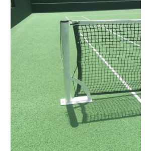 https://www.techni-contact.ovh/ressources/images/produits/merchandising/poteaux-de-tennis-en-acier-8185005-1.jpg - Acier - Conformes à la norme NF S 52-311
