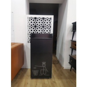 https://www.techni-contact.ovh/ressources/images/produits/merchandising/poubelle-pour-professionnel-92154185-1.jpg - Poubelle en bois pour fast food