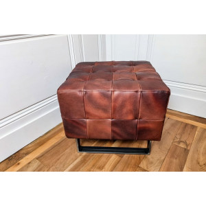 https://www.techni-contact.ovh/ressources/images/produits/merchandising/pouf-en-cuir-haut-de-gamme-hauteur-45cm-x-largeur-55cm-27191578-1.jpg - Hauteur 45cm x Largeur 55cm
