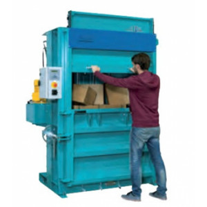 https://www.techni-contact.ovh/ressources/images/produits/merchandising/presses-a-balles-verticales-22131621-1.jpg - Force de compactage (KN/T): 260 / 26 - 520 / 52