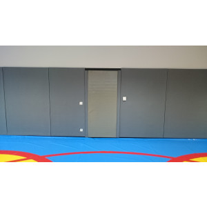 https://www.techni-contact.ovh/ressources/images/produits/merchandising/protection-murale-pour-salle-sportive-11774626-1.jpg - Épaisseur mousse : 25 mm